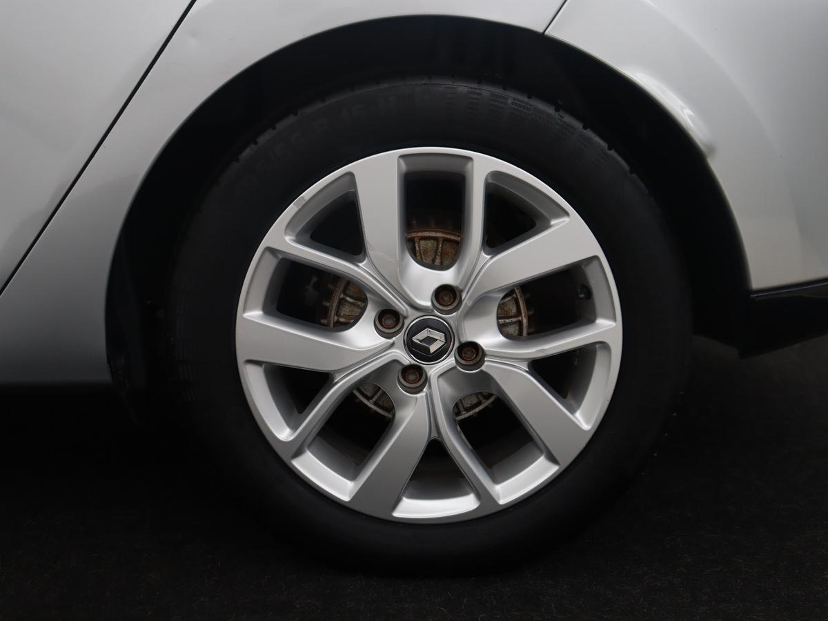 Renault Clio Renault Clio 0.9 TCe Limited | Cruise control | Park assist | Bluetooth |  Navigatie | DAB | Getint glas | Full LED | Lichtmetaal 16” |