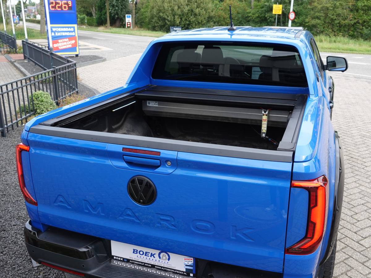 Volkswagen Amarok Volkswagen Amarok 3.0 TDI V6 4Motion Aventura BOMVOL | LEER | ELEK. ROLL TOP | PPF
