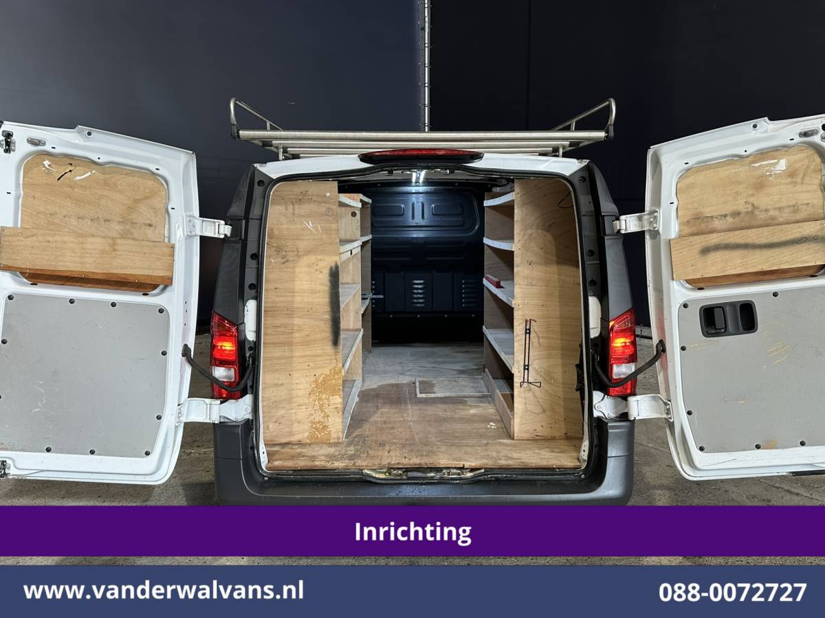 Mercedes-Benz Vito Mercedes-Benz Vito 114 CDI 136pk L3H1 Inrichting Euro6 Airco | Navigatie | Camera | Imperiaal | Trekhaak Sidebars, Bijrijdersbank
