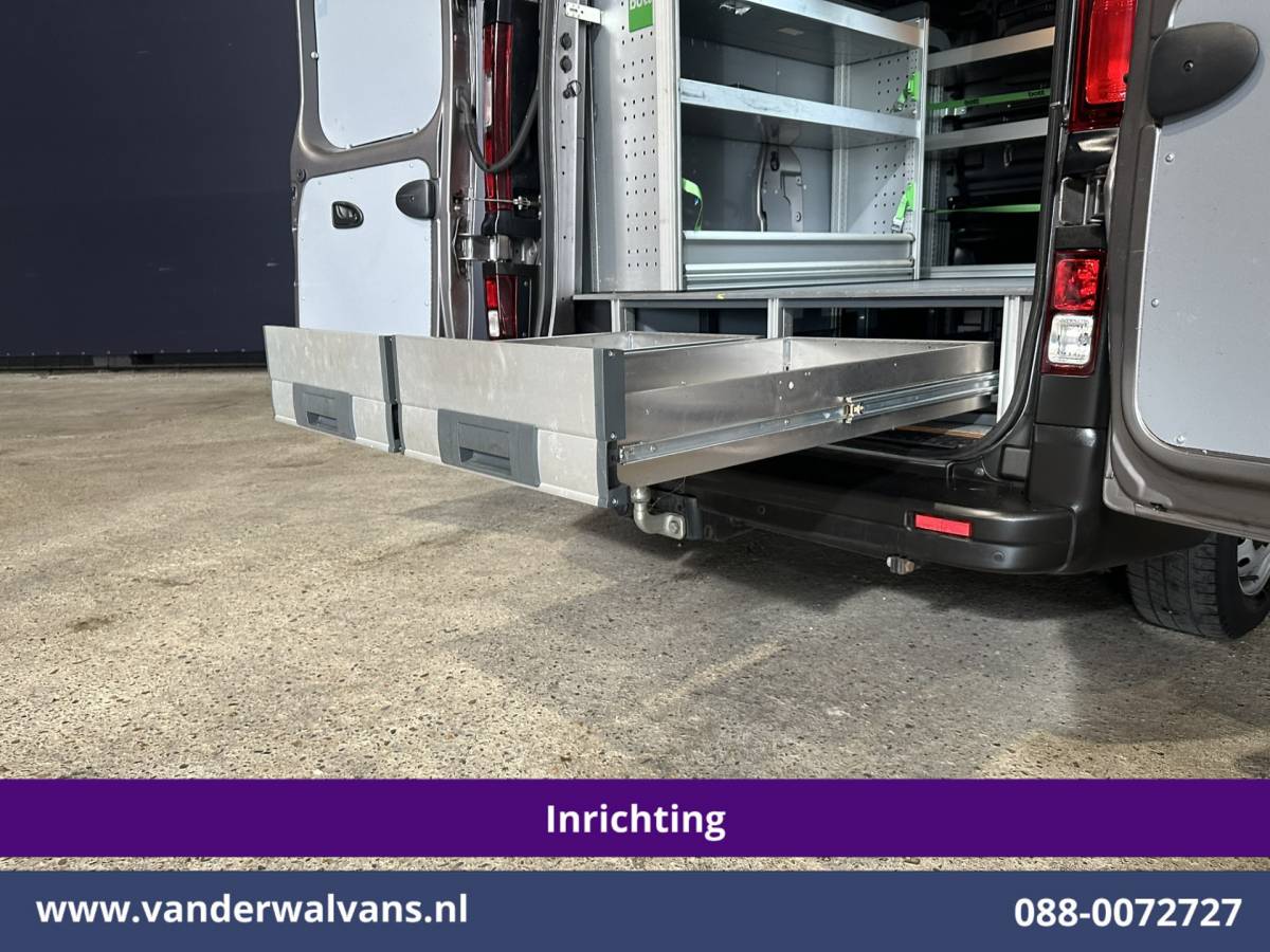 Renault Trafic Renault Trafic 1.6 dCi L1H1 Inrichting Euro6 Airco | Navigatie | LED | Cruisecontrol | Trekhaak Stoelverwarming, Parkeersensoren, Bijrijdersbank