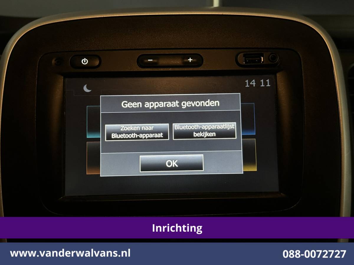 Renault Trafic Renault Trafic 1.6 dCi L1H1 Inrichting Euro6 Airco | Navigatie | LED | Cruisecontrol | Trekhaak Stoelverwarming, Parkeersensoren, Bijrijdersbank