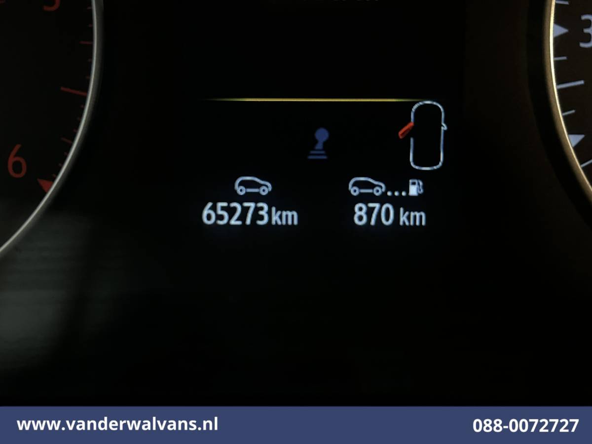 Renault Trafic Renault Trafic 2.0 dCi 131pk L2H1 Euro6 Airco | Navigatie | Camera | LED | Cruisecontrol Parkeersensoren, Bijrijdersbank