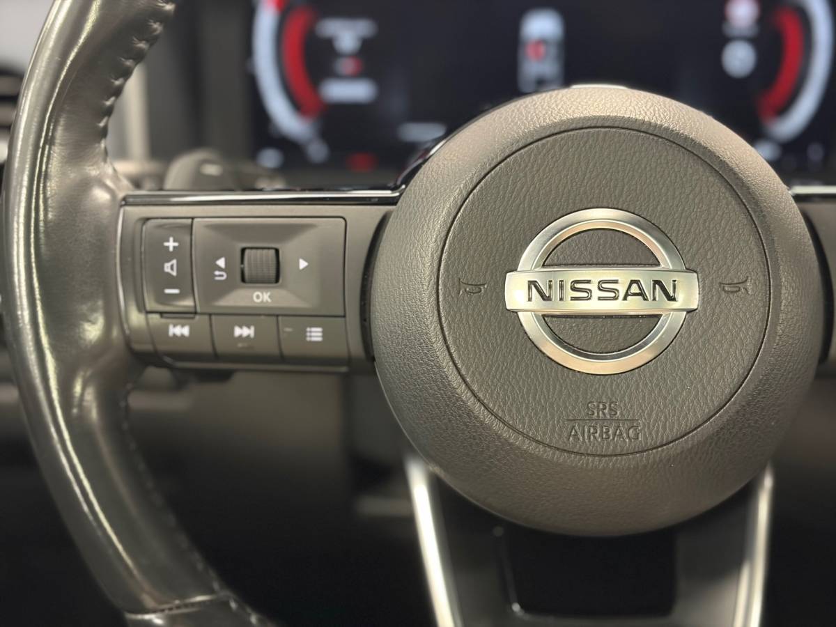 Nissan QASHQAI Nissan Qashqai 1.3 MHEV*Automaat*Tekna*Pano*Head-up*Xenon*Camera*Electr-Klep*Cruise-Control*