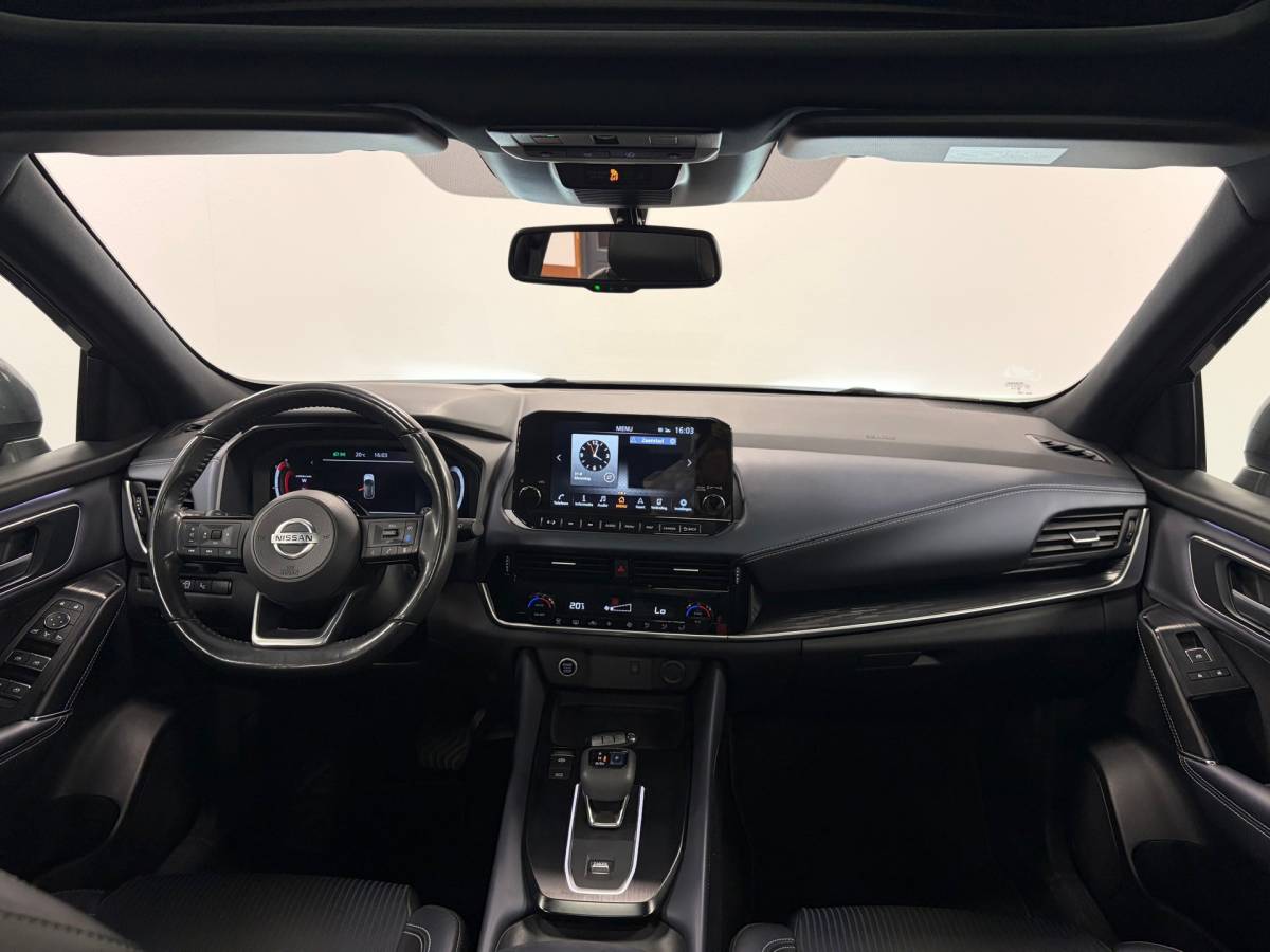 Nissan QASHQAI Nissan Qashqai 1.3 MHEV*Automaat*Tekna*Pano*Head-up*Xenon*Camera*Electr-Klep*Cruise-Control*