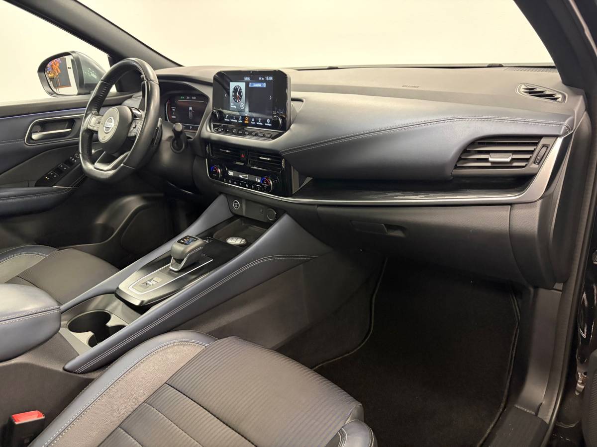 Nissan QASHQAI Nissan Qashqai 1.3 MHEV*Automaat*Tekna*Pano*Head-up*Xenon*Camera*Electr-Klep*Cruise-Control*
