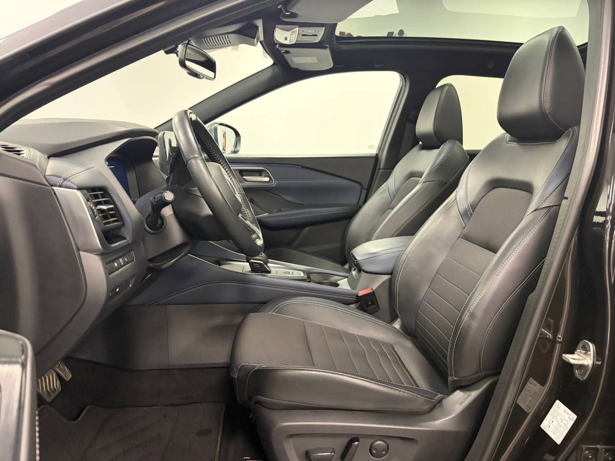 Nissan QASHQAI Nissan Qashqai 1.3 MHEV*Automaat*Tekna*Pano*Head-up*Xenon*Camera*Electr-Klep*Cruise-Control*