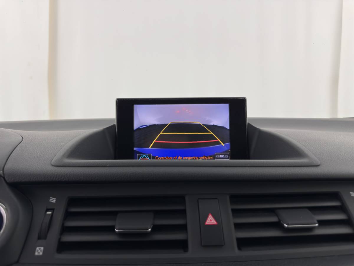 Lexus CT Lexus CT 200h Business Line Aut. *NAVI-FULLMAP | CAMERA | COMFORT-SEATS | PRIVACY-GLASS | ECC | PDC | CRUISE | 17”ALU*