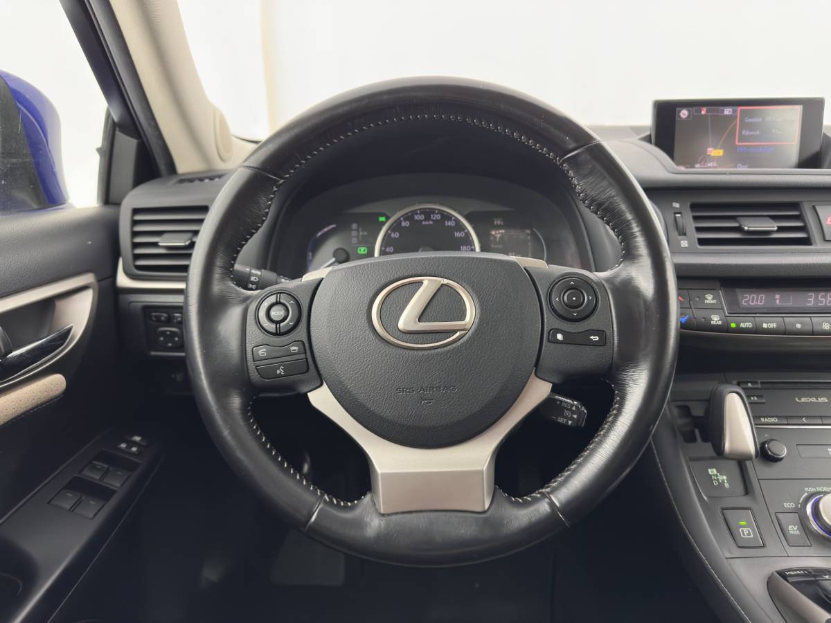 Lexus CT Lexus CT 200h Business Line Aut. *NAVI-FULLMAP | CAMERA | COMFORT-SEATS | PRIVACY-GLASS | ECC | PDC | CRUISE | 17”ALU*