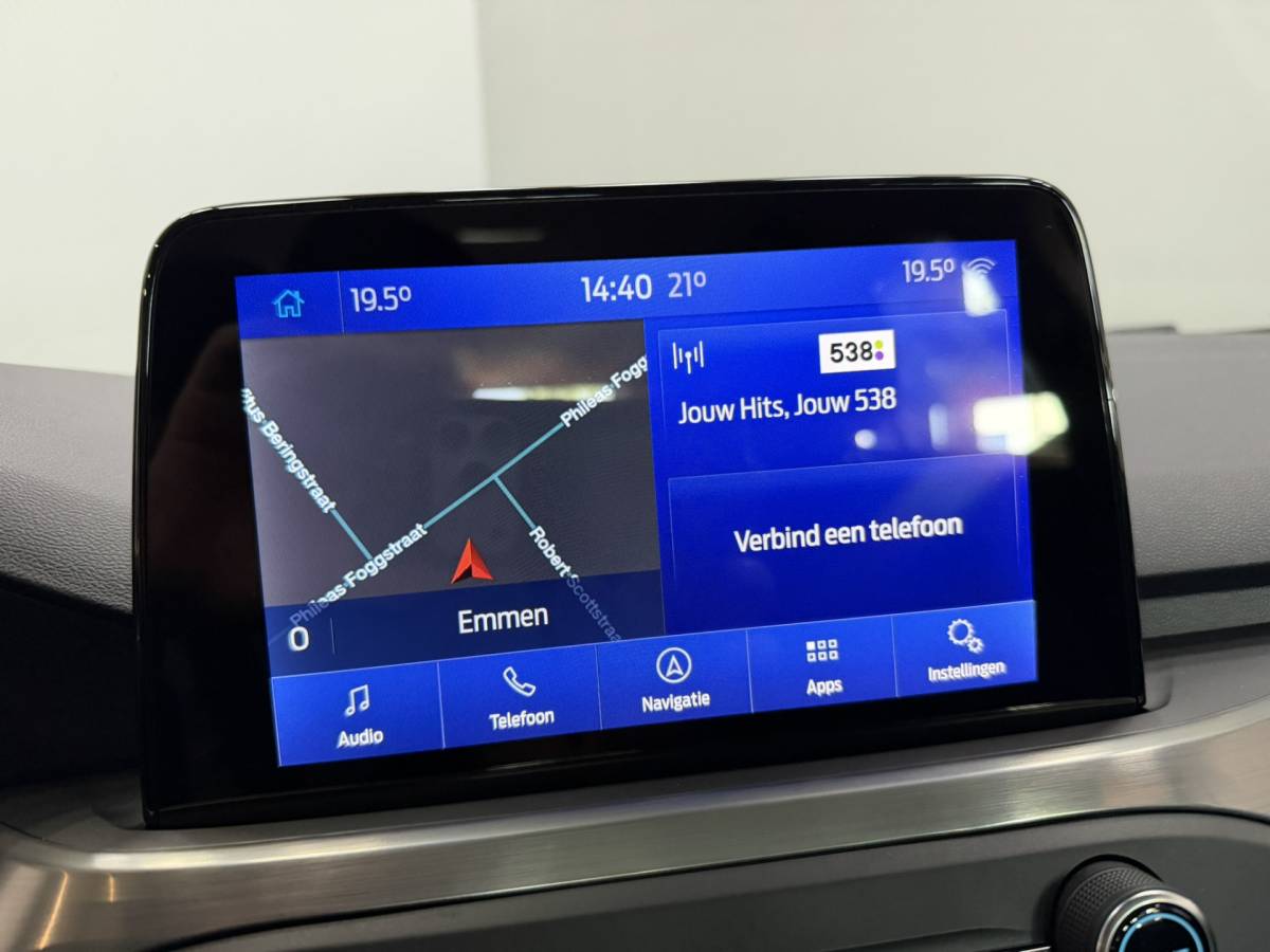 Ford Focus Ford Focus Wagon 1.0 EcoBoost Titanium Business Airco ECC | StuurStoel Verwarming | Camera | Keyless | Adaptive Cruise | Isofix | NAP