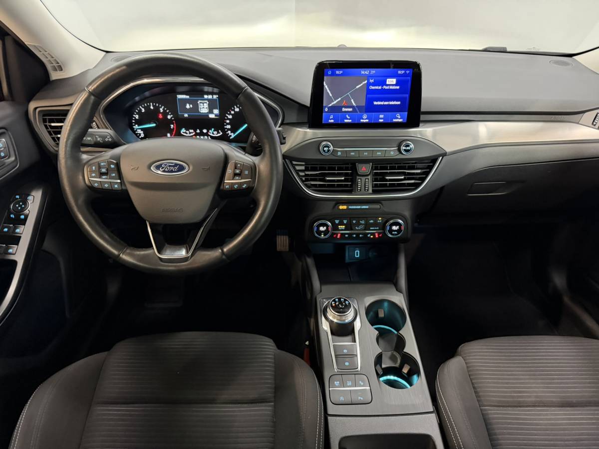 Ford Focus Ford Focus Wagon 1.0 EcoBoost Titanium Business Airco ECC | StuurStoel Verwarming | Camera | Keyless | Adaptive Cruise | Isofix | NAP