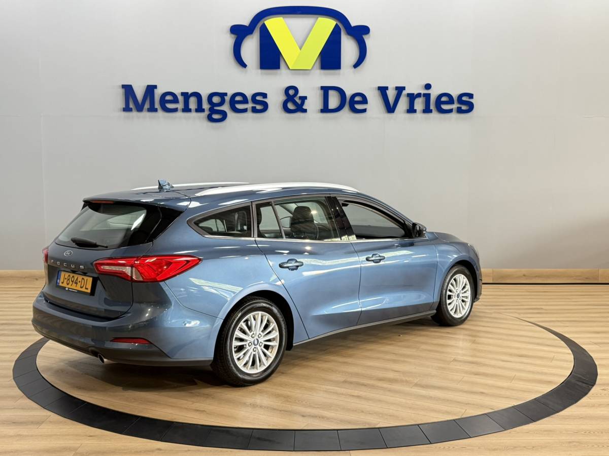 Ford Focus Ford Focus Wagon 1.0 EcoBoost Titanium Business Airco ECC | StuurStoel Verwarming | Camera | Keyless | Adaptive Cruise | Isofix | NAP