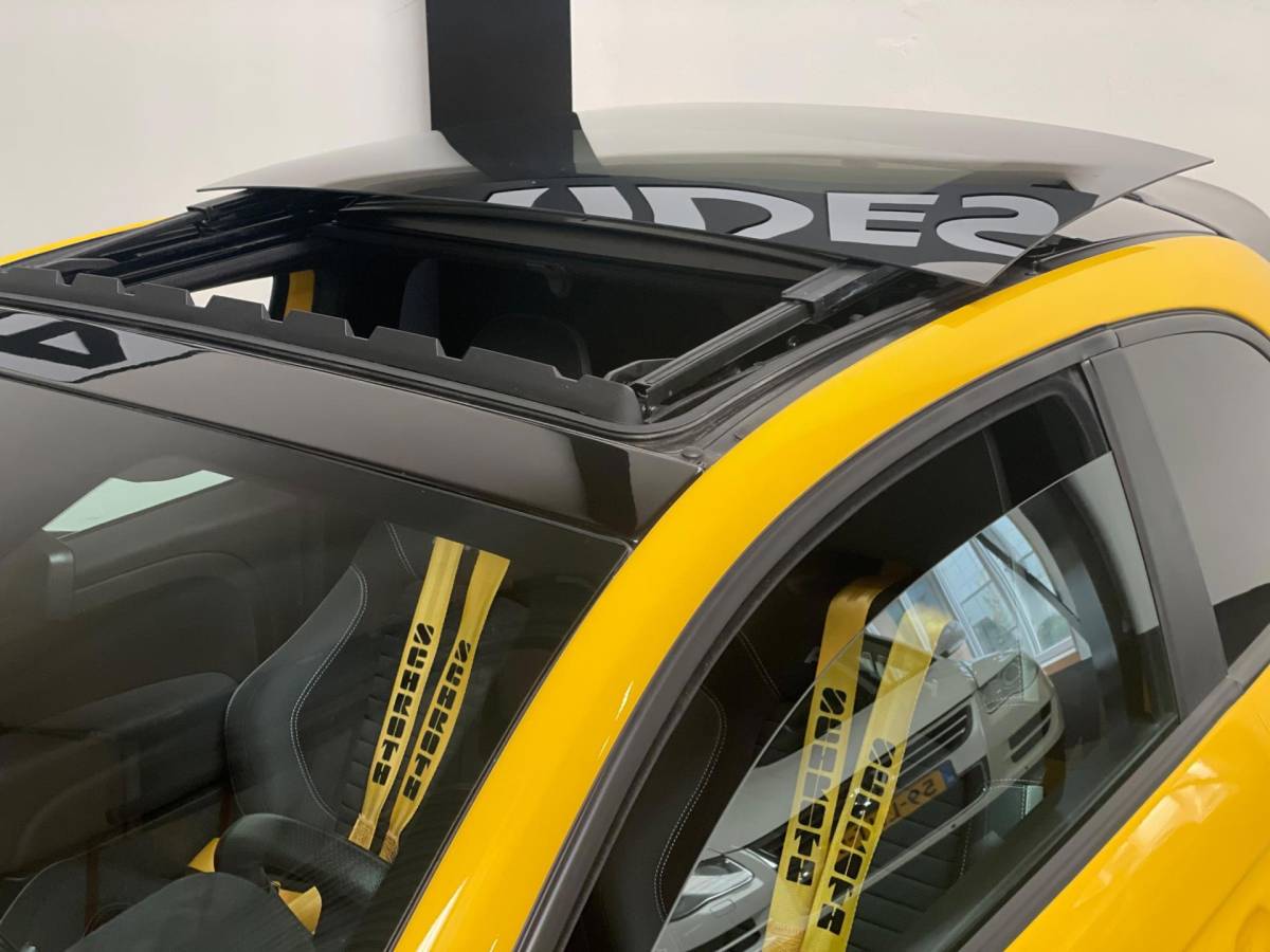 Fiat 500 Fiat 500 1.4 T-Jet Abarth Competizione 70th Anniversary | kuipstoelen | Pano | DAB | Beats by Dre | Navi