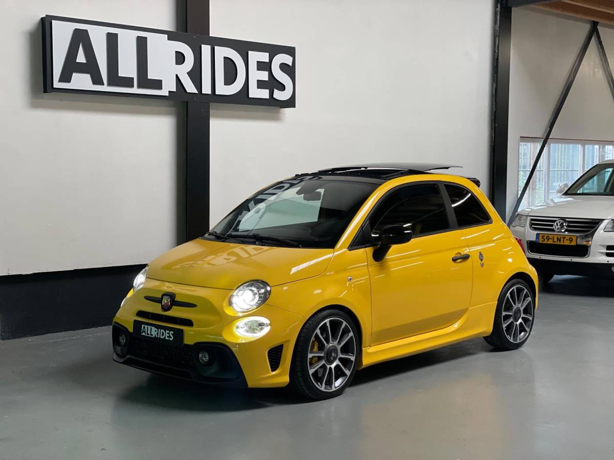 Fiat 500 Fiat 500 1.4 T-Jet Abarth Competizione 70th Anniversary | kuipstoelen | Pano | DAB | Beats by Dre | Navi