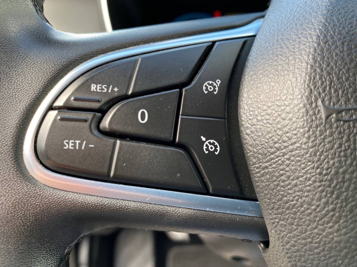 Renault Megane E-Tech Renault Mégane Estate 1.6 E-Tech Plug-In Hybrid CAMERA LED KEYLESS CRUISE NAVI APPLE CARPLAY PDC