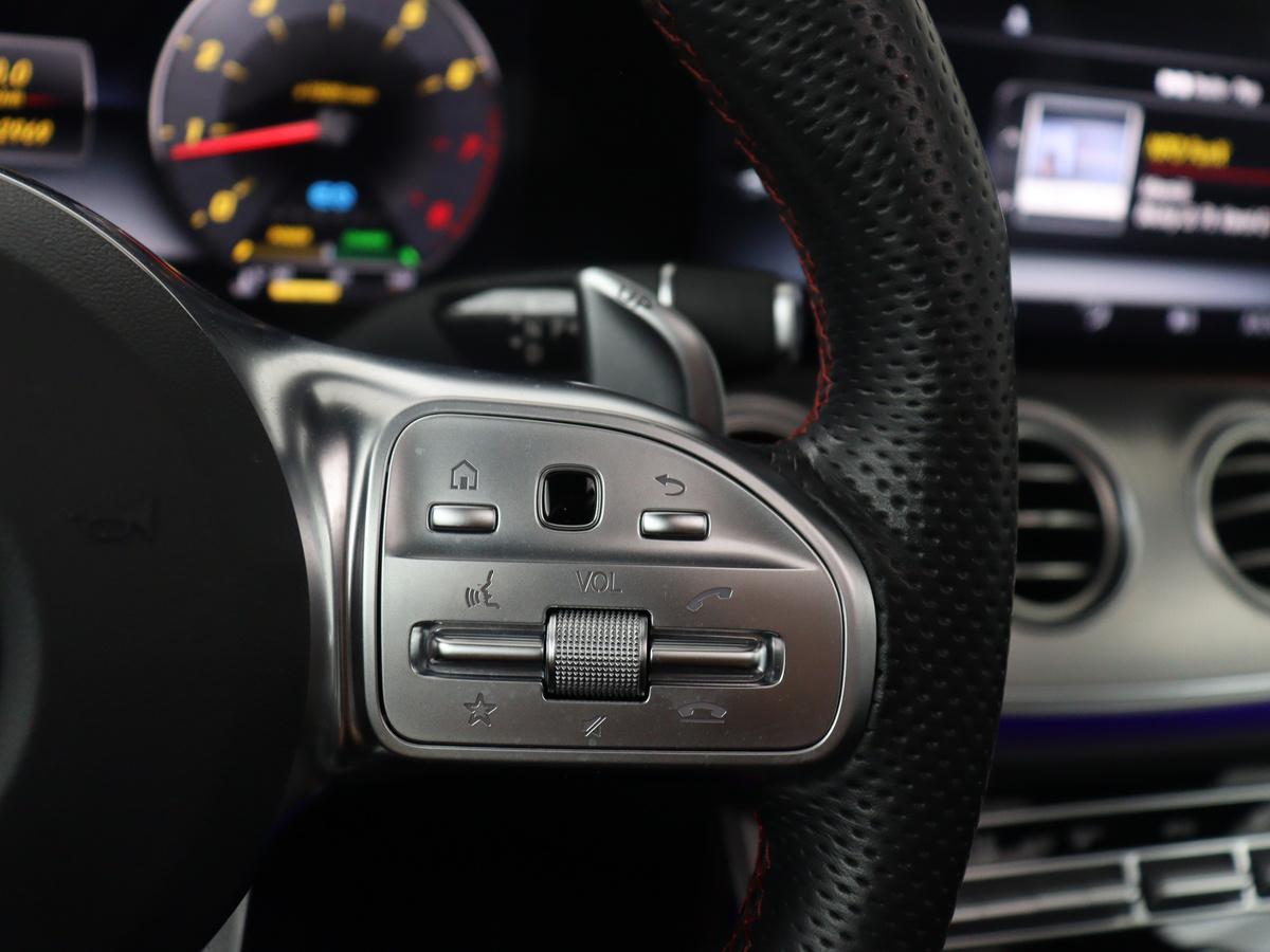 Mercedes-Benz E-Klasse Mercedes-Benz E-klasse Estate AMG 53 4MATIC Premium Plus | Panoramadak | Leder/alcantara | Adaptive cruise | 360 camera | Carplay | Sfeerverlichting | Dodehoek detectie |