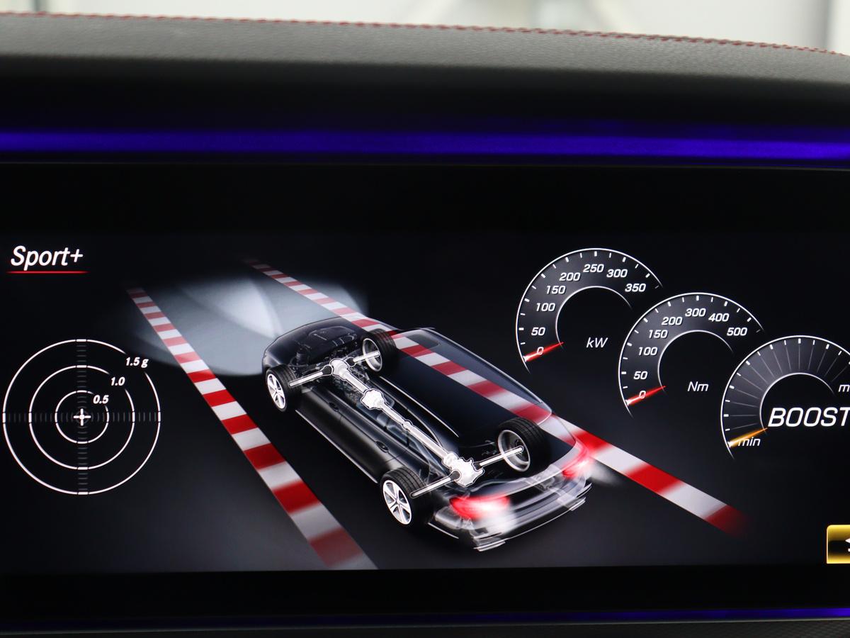 Mercedes-Benz E-Klasse Mercedes-Benz E-klasse Estate AMG 53 4MATIC Premium Plus | Panoramadak | Leder/alcantara | Adaptive cruise | 360 camera | Carplay | Sfeerverlichting | Dodehoek detectie |