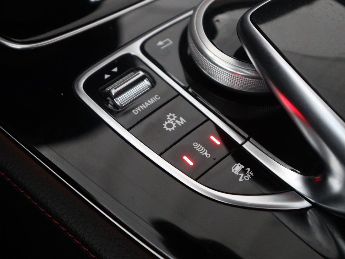Mercedes-Benz E-Klasse Mercedes-Benz E-klasse Estate AMG 53 4MATIC Premium Plus | Panoramadak | Leder/alcantara | Adaptive cruise | 360 camera | Carplay | Sfeerverlichting | Dodehoek detectie |