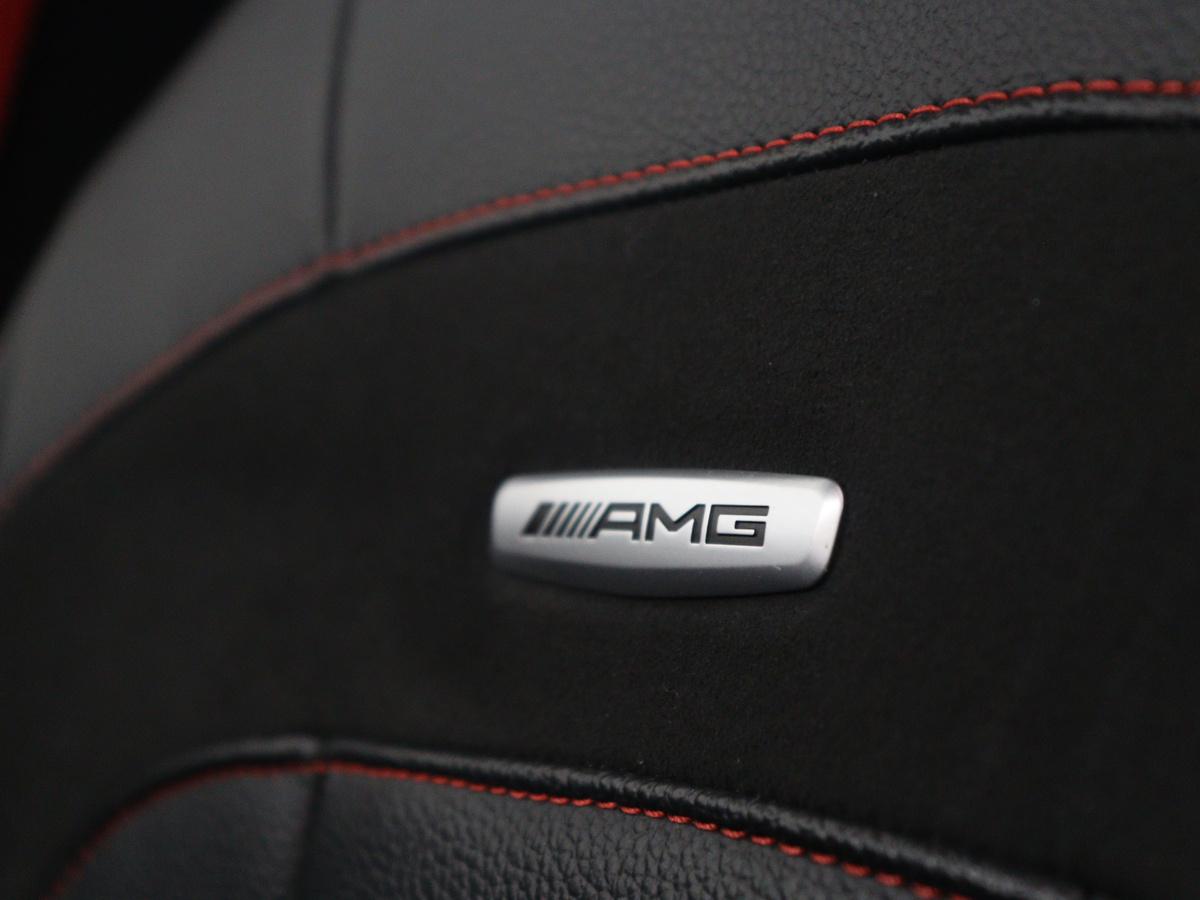 Mercedes-Benz E-Klasse Mercedes-Benz E-klasse Estate AMG 53 4MATIC Premium Plus | Panoramadak | Leder/alcantara | Adaptive cruise | 360 camera | Carplay | Sfeerverlichting | Dodehoek detectie |