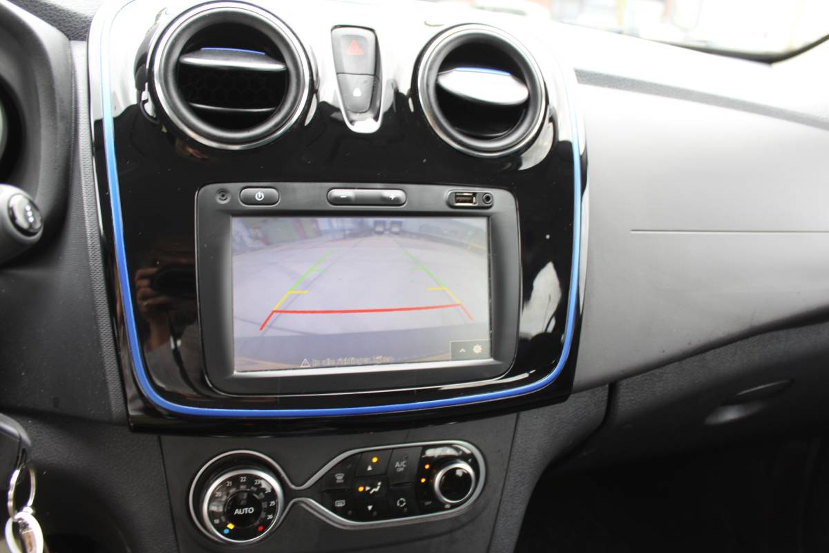 Dacia Logan Dacia Logan MCV 1.0 TCe Bi-Fuel Stepway Serie Limitee 15th Anniv. LPG3 1E EIG DEALER ONDERH