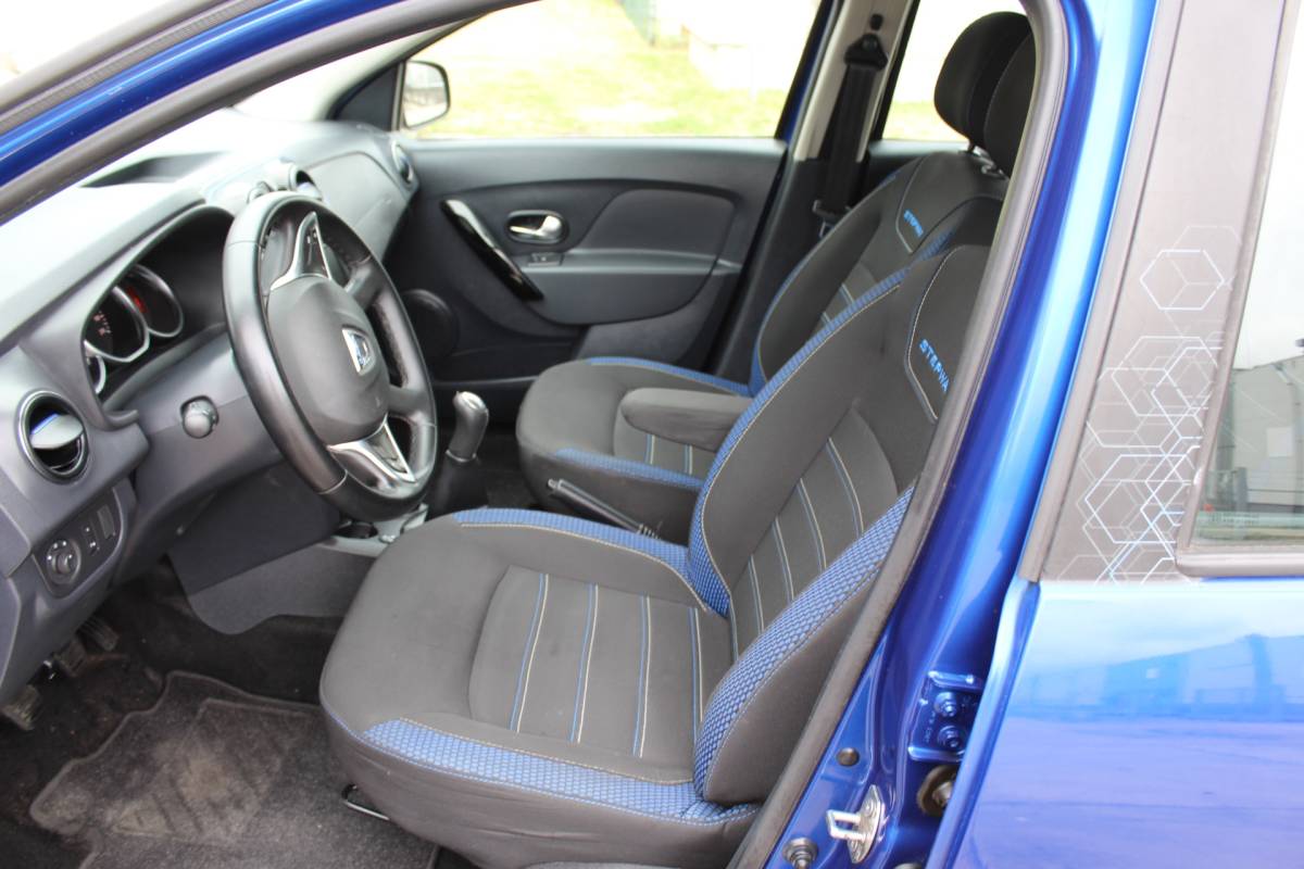 Dacia Logan Dacia Logan MCV 1.0 TCe Bi-Fuel Stepway Serie Limitee 15th Anniv. LPG3 1E EIG DEALER ONDERH