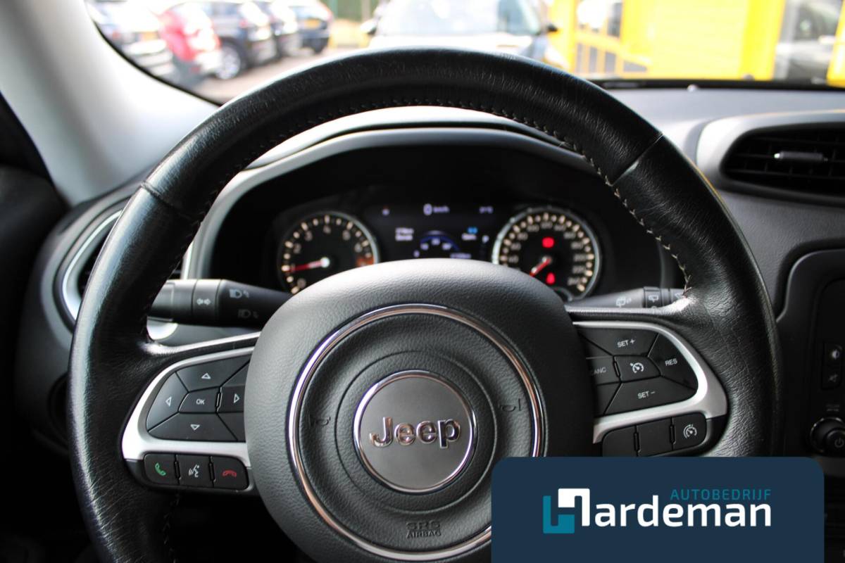Jeep Renegade Jeep Renegade 1.4 MultiAir Limited Trekhaak Leder