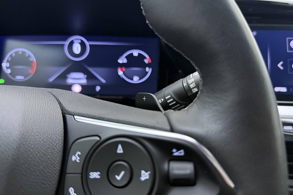 Opel Grandland Opel Grandland 1.2 Turbo GS Automaat | Stoel & Stuurverwarming | Camera | Navigatie via Carplay | Zwart dak | Dakrails | Keyless | Voorruitverwarming