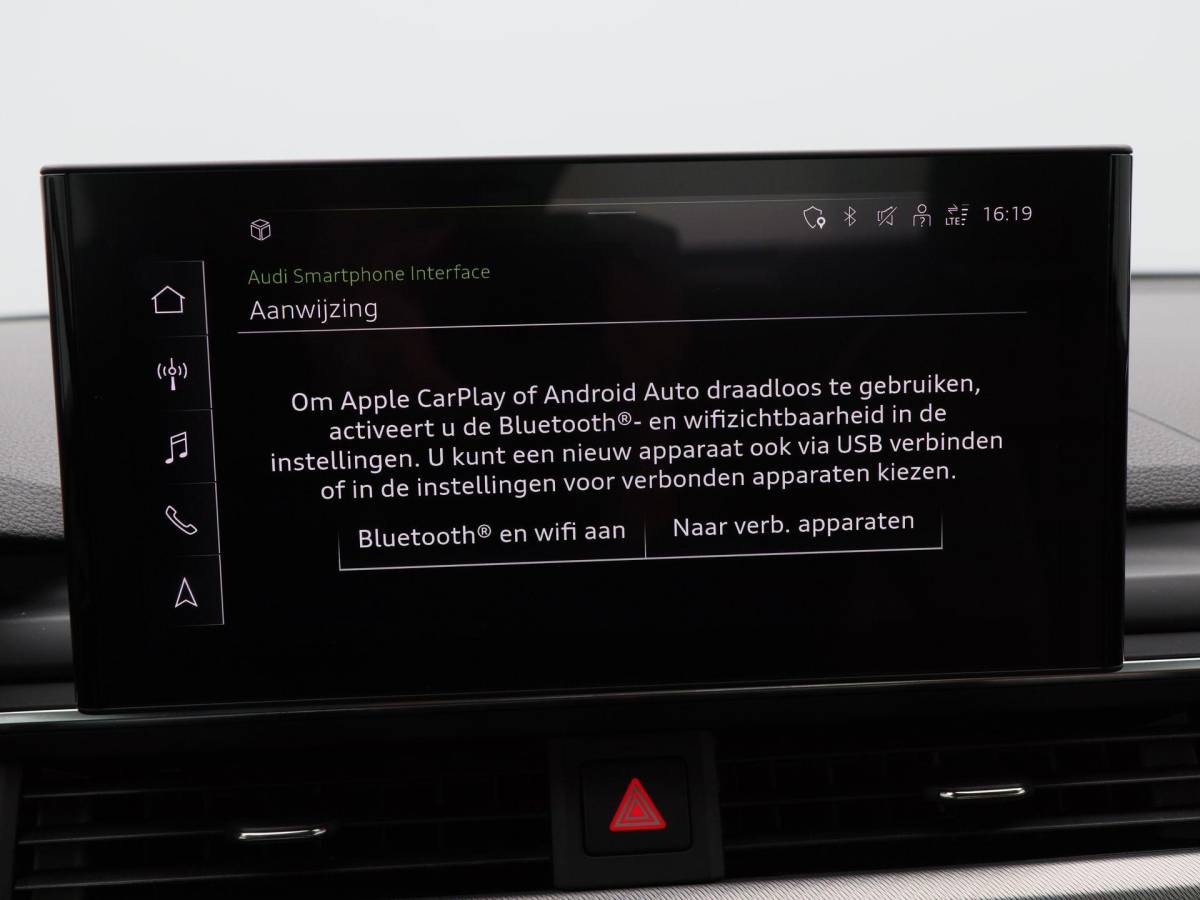 Audi A5 Audi A5 Cabriolet 40 TFSi 190 Pk Automaat S-Line | B&O Audio | Nekverwarming | 19 Inch | Trekhaak | Leder | Camera | 86.642 Km!!