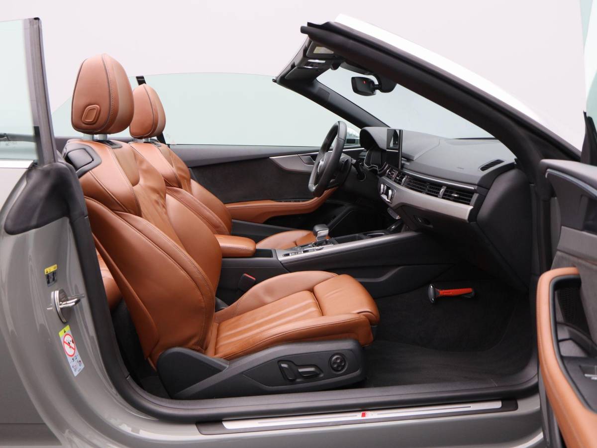 Audi A5 Audi A5 Cabriolet 40 TFSi 190 Pk Automaat S-Line | B&O Audio | Nekverwarming | 19 Inch | Trekhaak | Leder | Camera | 86.642 Km!!