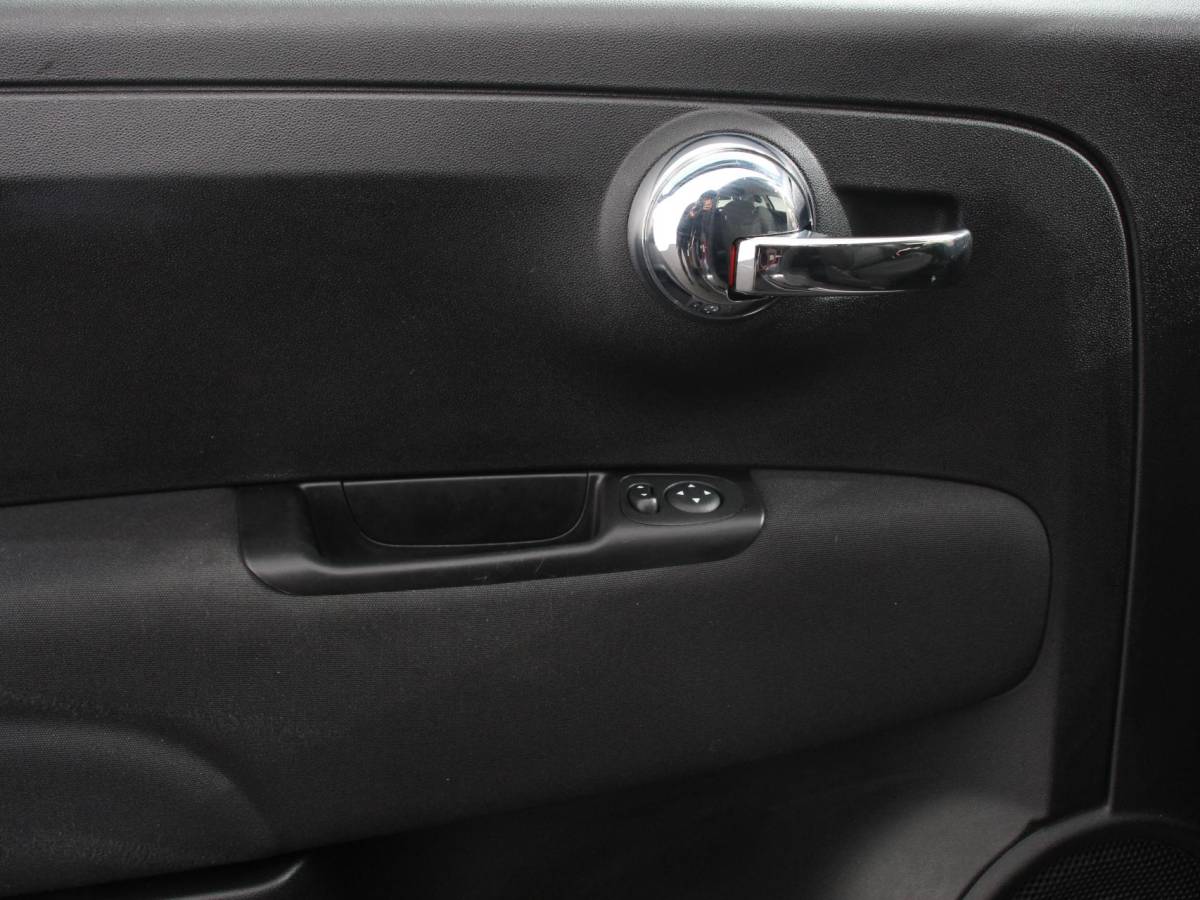 Fiat 500C Fiat 500 C 1.0 Hybrid Bellavita  Navigatie  Climate Control  Apple Carplay/Android Auto  Dab Digitale Cockpit Parkeer sensoren