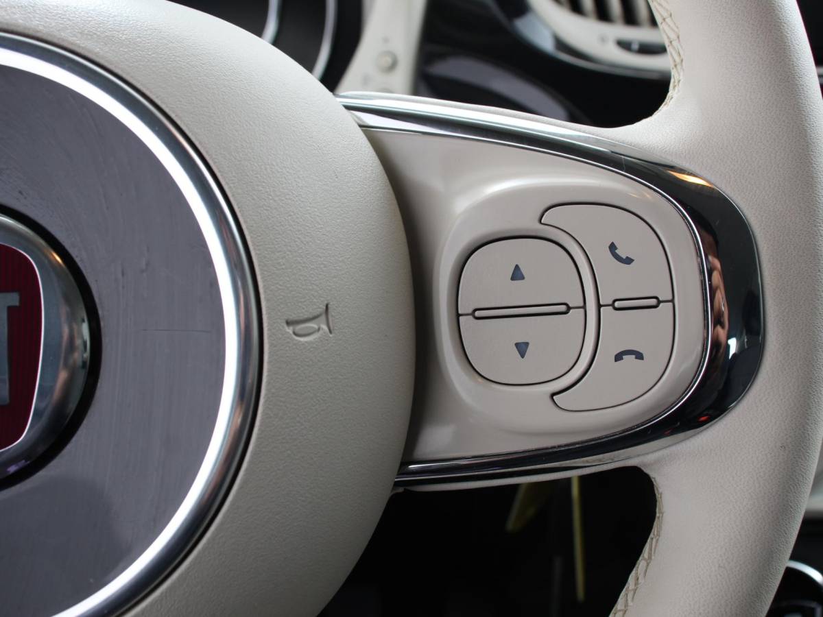 Fiat 500C Fiat 500 C 1.0 Hybrid Bellavita  Navigatie  Climate Control  Apple Carplay/Android Auto  Dab Digitale Cockpit Parkeer sensoren