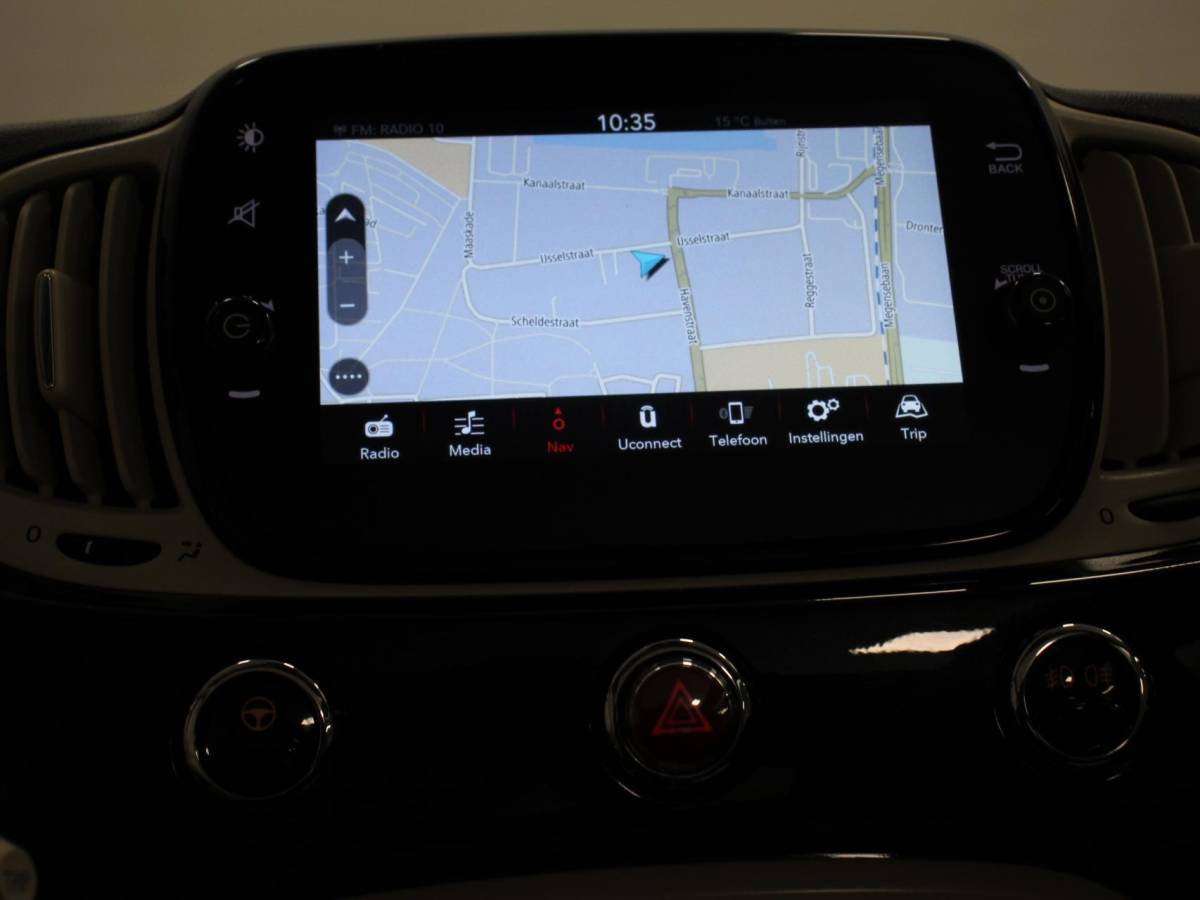 Fiat 500C Fiat 500 C 1.0 Hybrid Bellavita  Navigatie  Climate Control  Apple Carplay/Android Auto  Dab Digitale Cockpit Parkeer sensoren