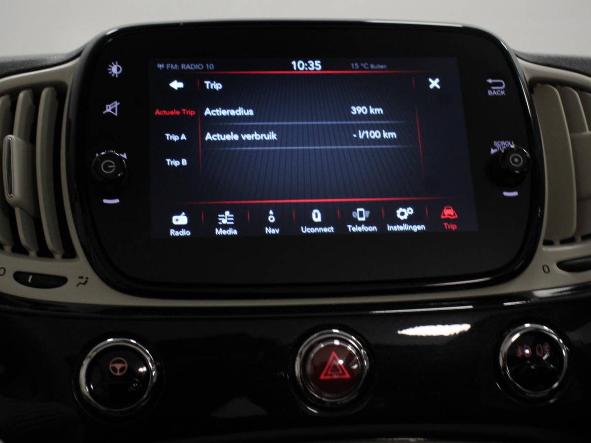 Fiat 500C Fiat 500 C 1.0 Hybrid Bellavita  Navigatie  Climate Control  Apple Carplay/Android Auto  Dab Digitale Cockpit Parkeer sensoren
