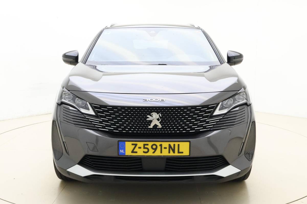 Peugeot 3008 Peugeot 3008 1.2 PureTech GT  Trekhaak | Stoelverwarming Voor | Adaptief Cruise Control | Dodehoek Detectie | Lendensteun | Parkeer Sensoren rondom |