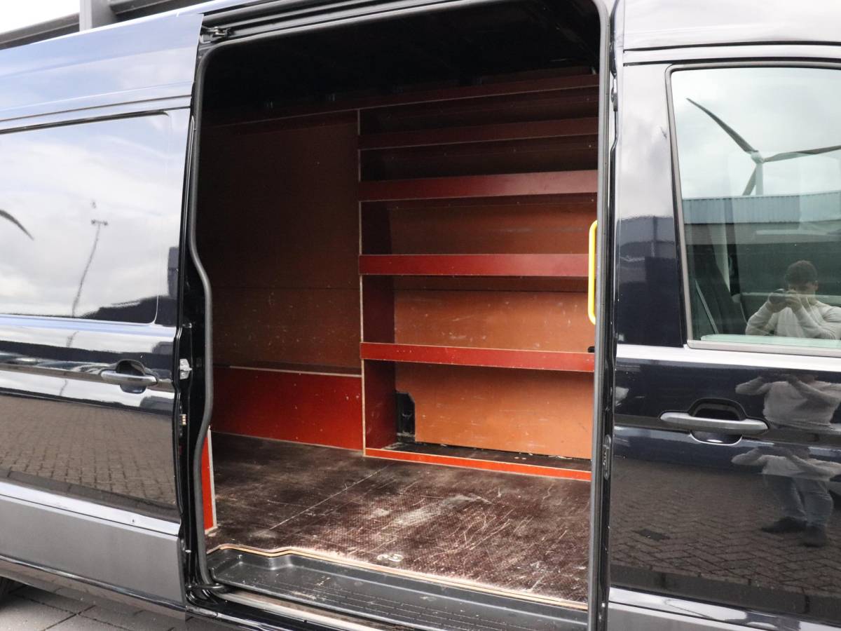 Volkswagen Crafter Volkswagen Crafter 35 2.0 TDI L4H3 | DSG | LUCHTSTOEL | CAMERA | CRUISE | NAVI | APPLE CARPLAY |