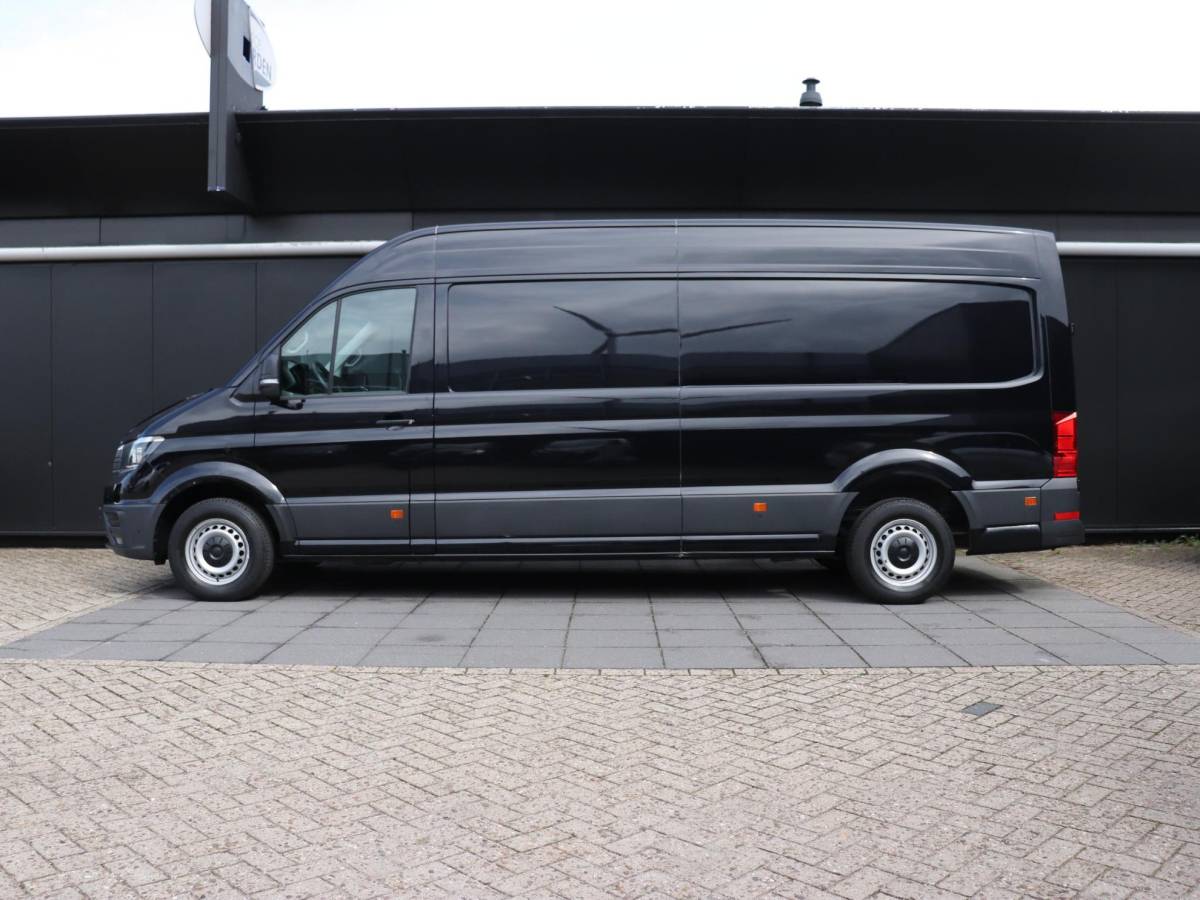 Volkswagen Crafter Volkswagen Crafter 35 2.0 TDI L4H3 | DSG | LUCHTSTOEL | CAMERA | CRUISE | NAVI | APPLE CARPLAY |