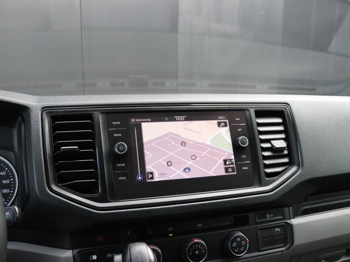 Volkswagen Crafter Volkswagen Crafter 35 2.0 TDI L4H3 | DSG | LUCHTSTOEL | CAMERA | CRUISE | NAVI | APPLE CARPLAY |