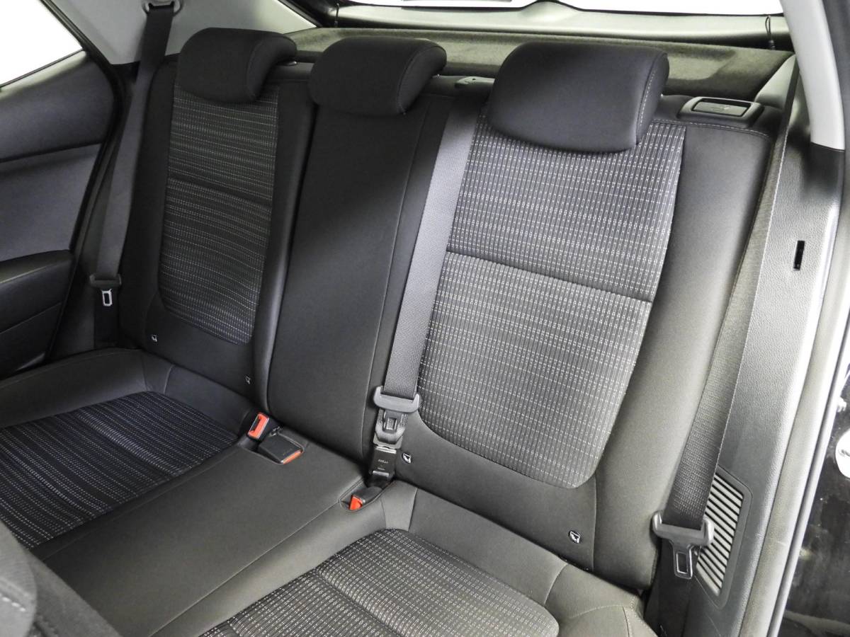 Kia Stonic Kia Stonic 1.0 T-GDi DynamicPlusLine NAVI/CAMERA/CLIMA/TREKH./16″LMV!