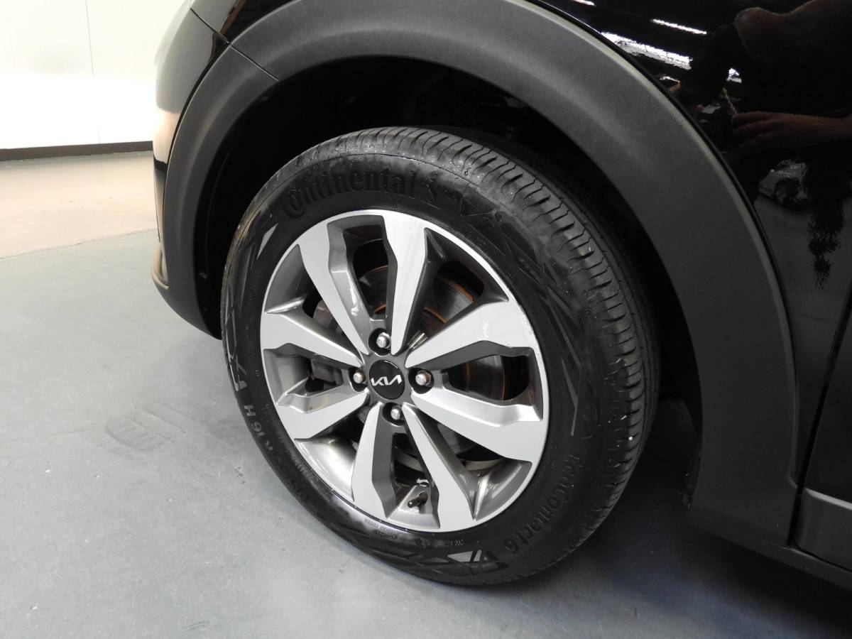 Kia Stonic Kia Stonic 1.0 T-GDi DynamicPlusLine NAVI/CAMERA/CLIMA/TREKH./16″LMV!