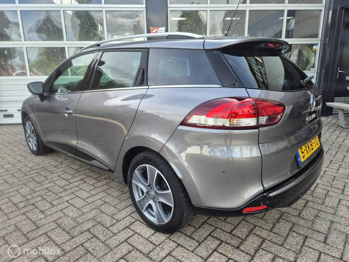 Renault Clio Renault Clio Estate 0.9 TCe Night&Day 107000KM NAP!