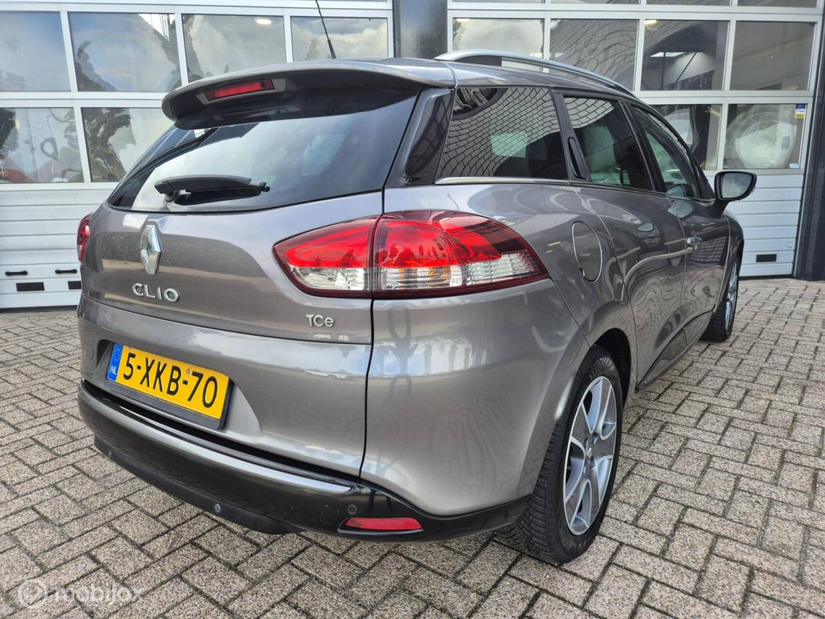 Renault Clio Renault Clio Estate 0.9 TCe Night&Day 107000KM NAP!