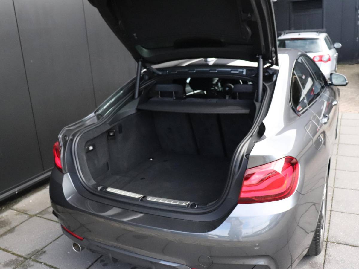 BMW 4 Serie BMW 4-serie Gran Coupé 418i Executive Edition | M SPORT | ALCANTARA | PDC | STOELVERW. | CRUISE | NAVI |