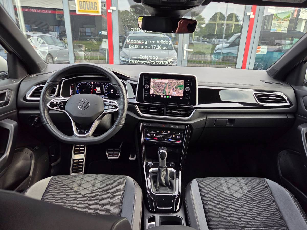 Volkswagen  Volkswagen T-Roc 1.5 TSI R-Line Business+ |Trekhaak afneembaar | Camera