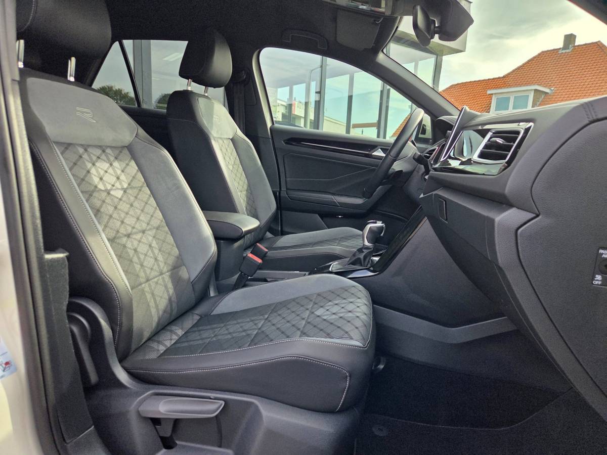 Volkswagen  Volkswagen T-Roc 1.5 TSI R-Line Business+ |Trekhaak afneembaar | Camera