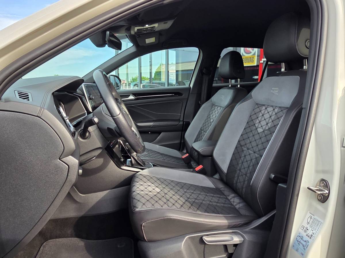 Volkswagen  Volkswagen T-Roc 1.5 TSI R-Line Business+ |Trekhaak afneembaar | Camera