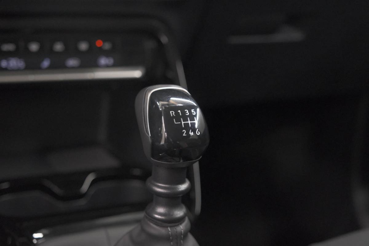 Citroën C3 Aircross Citroen C3 Aircross 1.2 Turbo 100pk Plus | Camera | Parkeersensoren | Apple Carplay