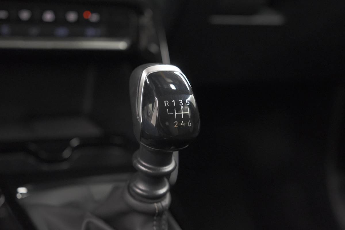 Citroën C3 Aircross Citroen C3 Aircross 1.2 Turbo 100pk Plus | Camera | Parkeersensoren | Apple Carplay