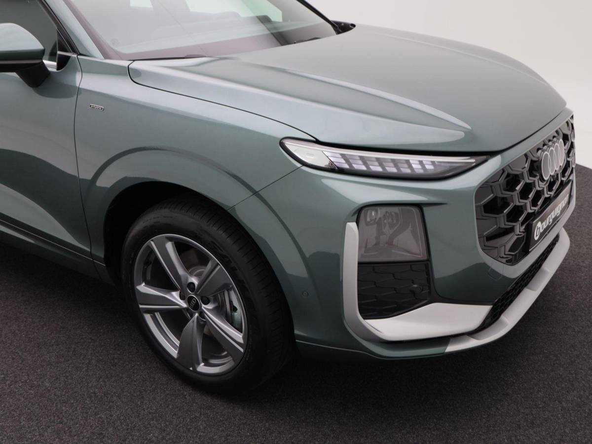Audi Q3 Audi Q3 e-hybrid | S edition | 272 PK Hatchback | 19 inch | Privacyglas | Matrix Led |