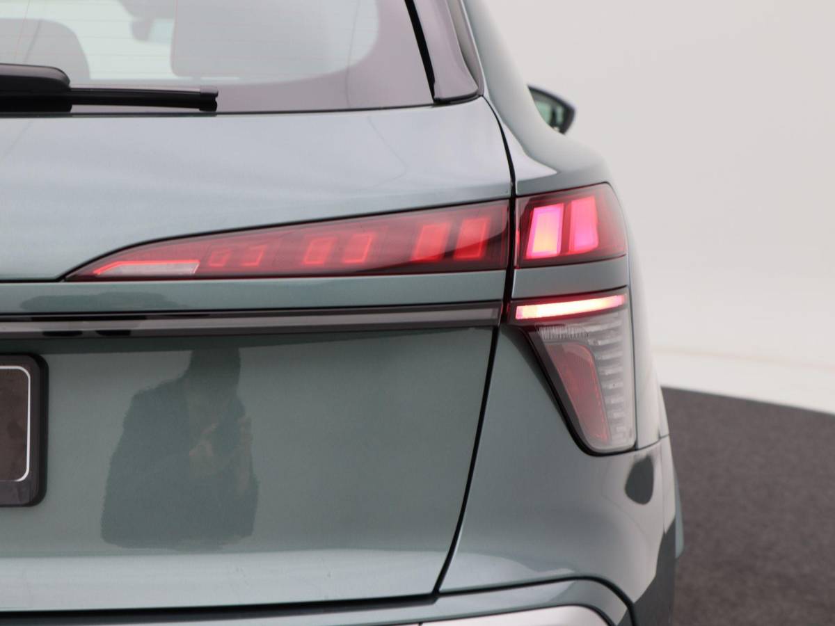 Audi Q3 Audi Q3 e-hybrid | S edition | 272 PK Hatchback | 19 inch | Privacyglas | Matrix Led |