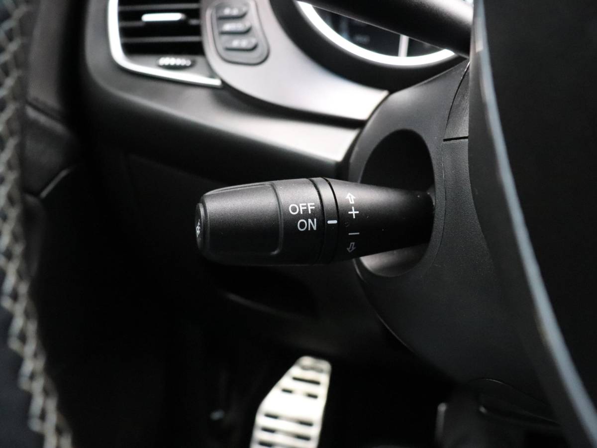 Alfa Romeo Giulietta Alfa Romeo Giulietta 1.4 T Exclusive | AUT. | LEDER/ALCANTARA | PDC | NAVI | CRUISE |