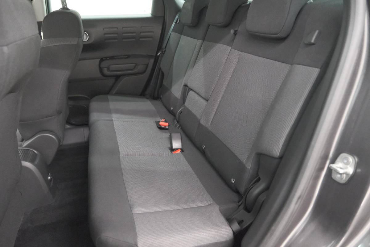 Citroën C3 Aircross Citroen C3 Aircross PureTech 130 EAT6 Shine Pack | Camera | Apple Carplay | Parkeersensoren | Navigatie